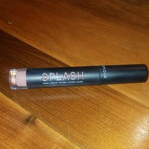 Younique liquid lipstick